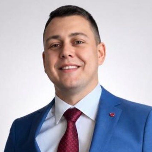 Павел Бобровский